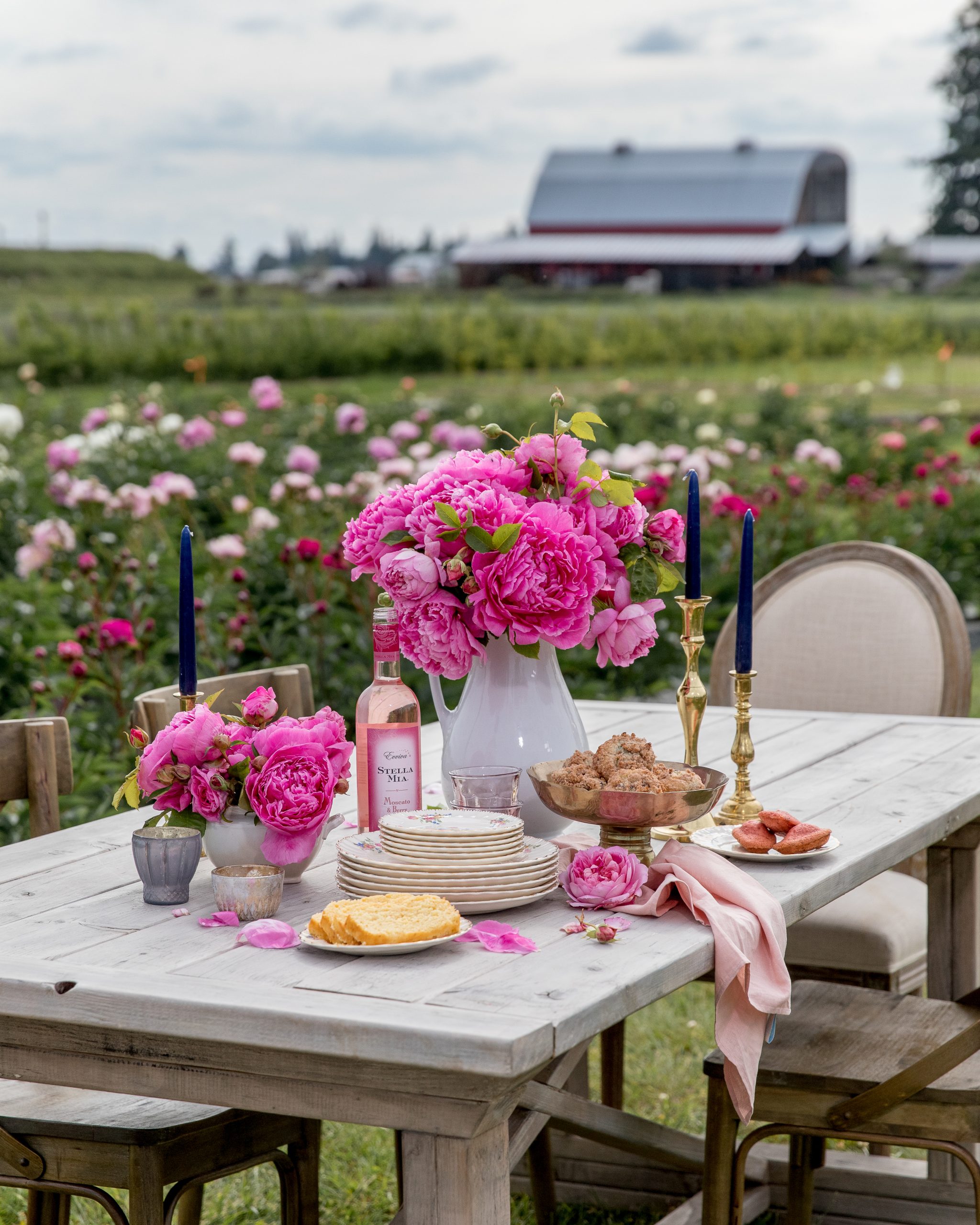 peony centerpiece for brunch table