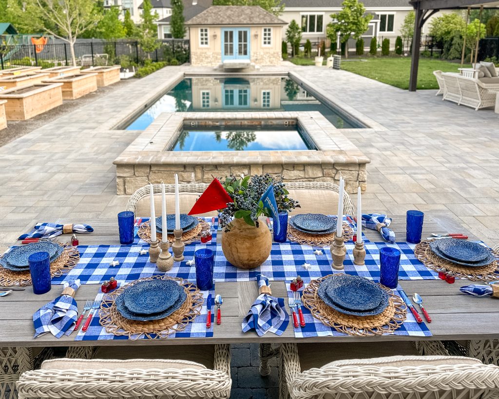 Fourth of July Table Settings
