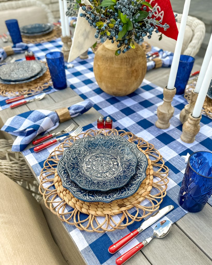 Fourth of July Table Settings