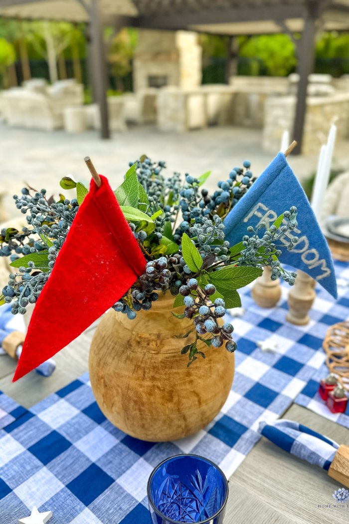 Fourth of July Table Settings: Ideas for a Festive Red, White, and Blue Outdoor Tablescape