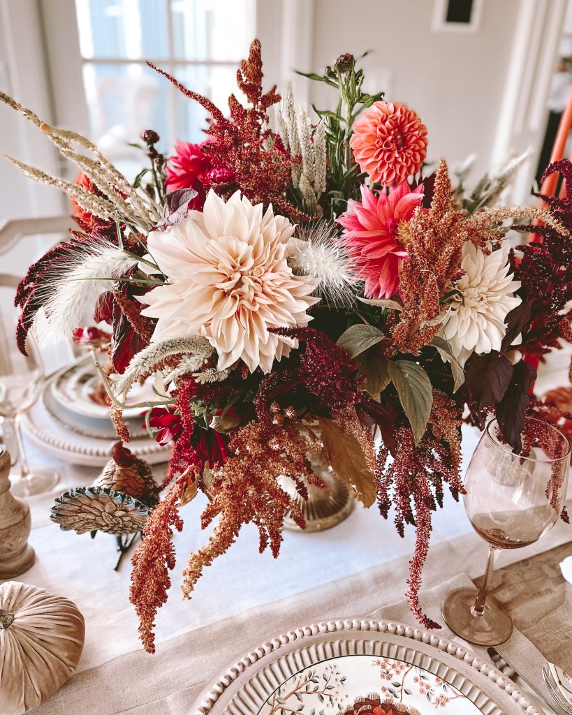 thanksgiving tablescape with solino home linens