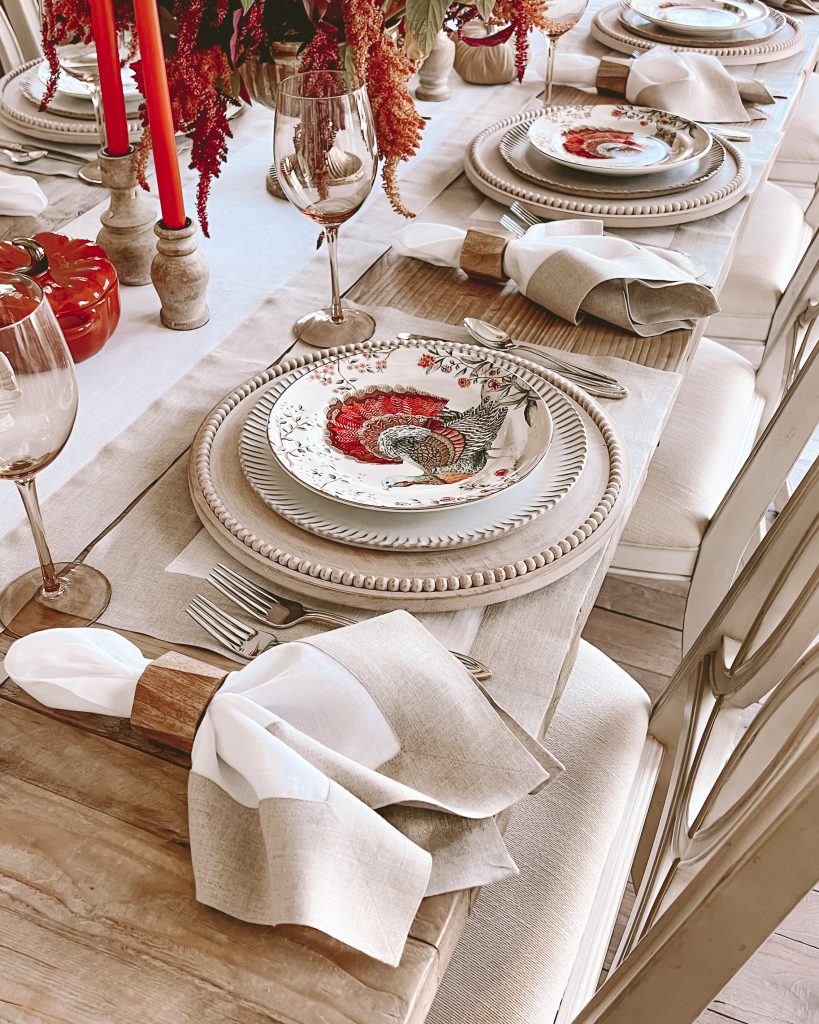 thanksgiving tablescape with solino home linens