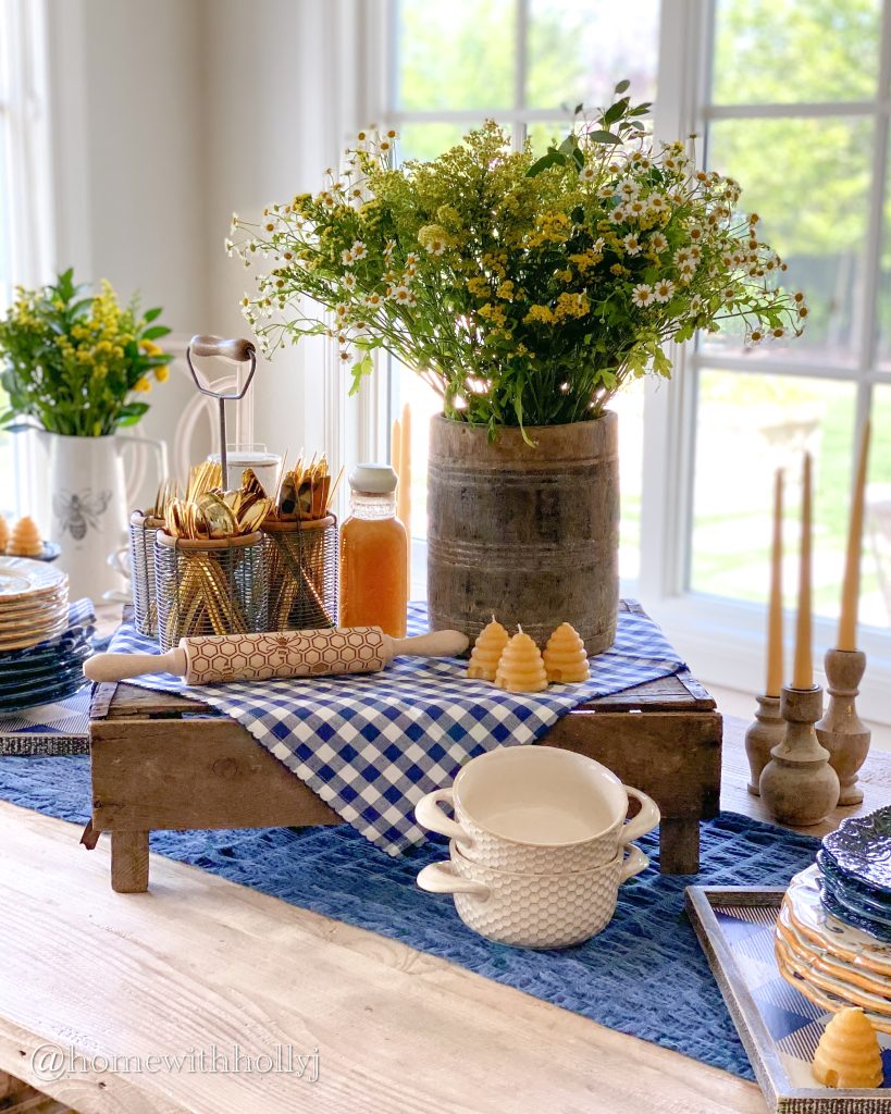 Bee Themed Party Tablescape