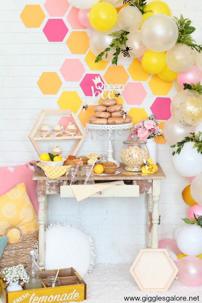 Bee themed party ideas - Giggles Galore