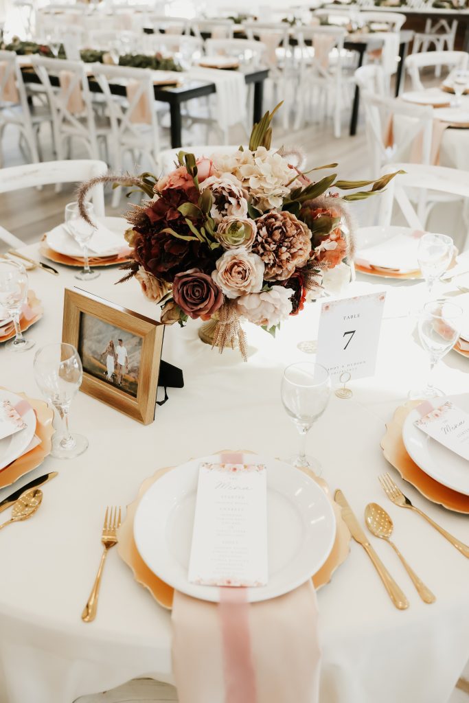 Planning a fall wedding - table