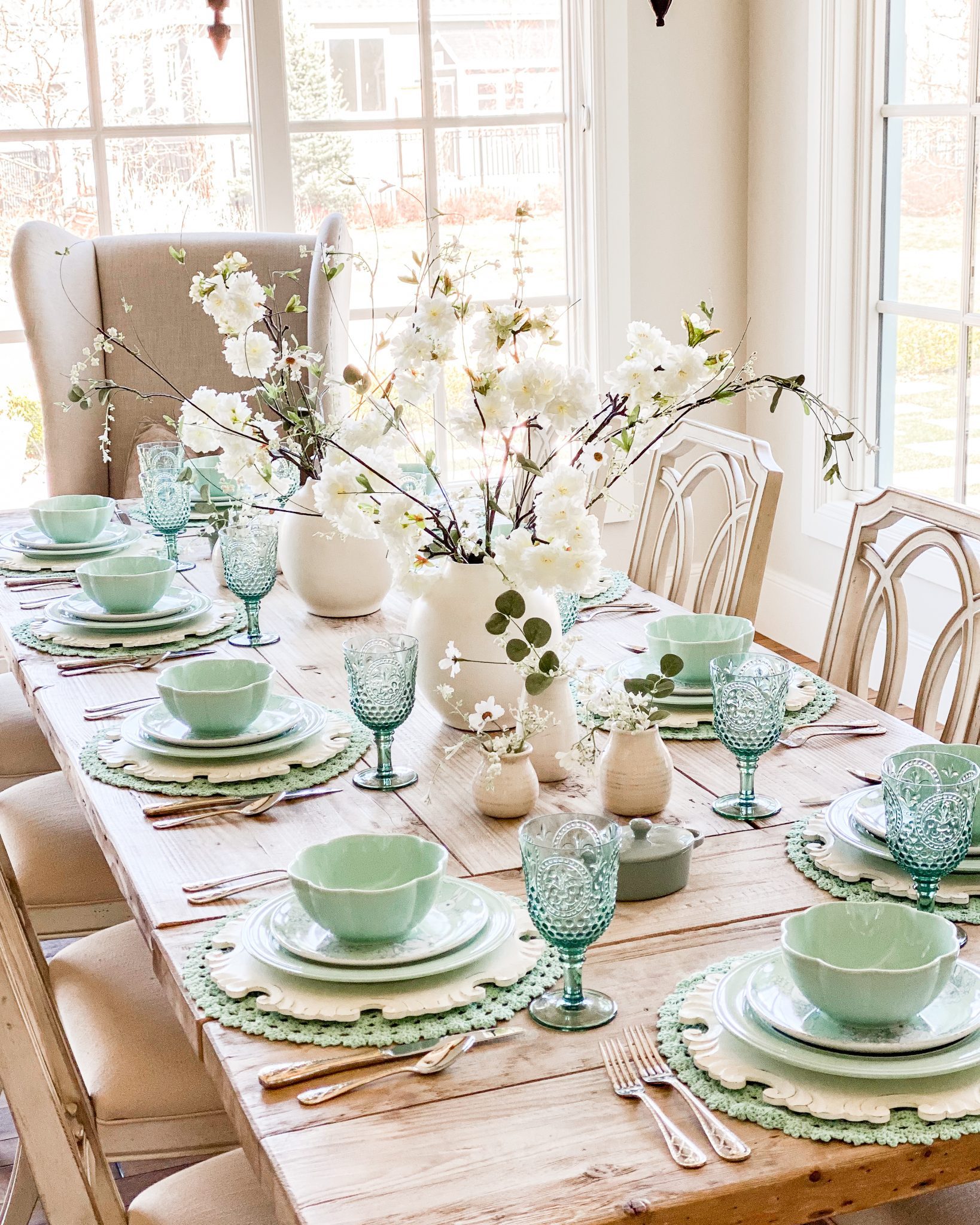 Delightful Spring Tablescape Ideas in Mint Green and White - Home With ...