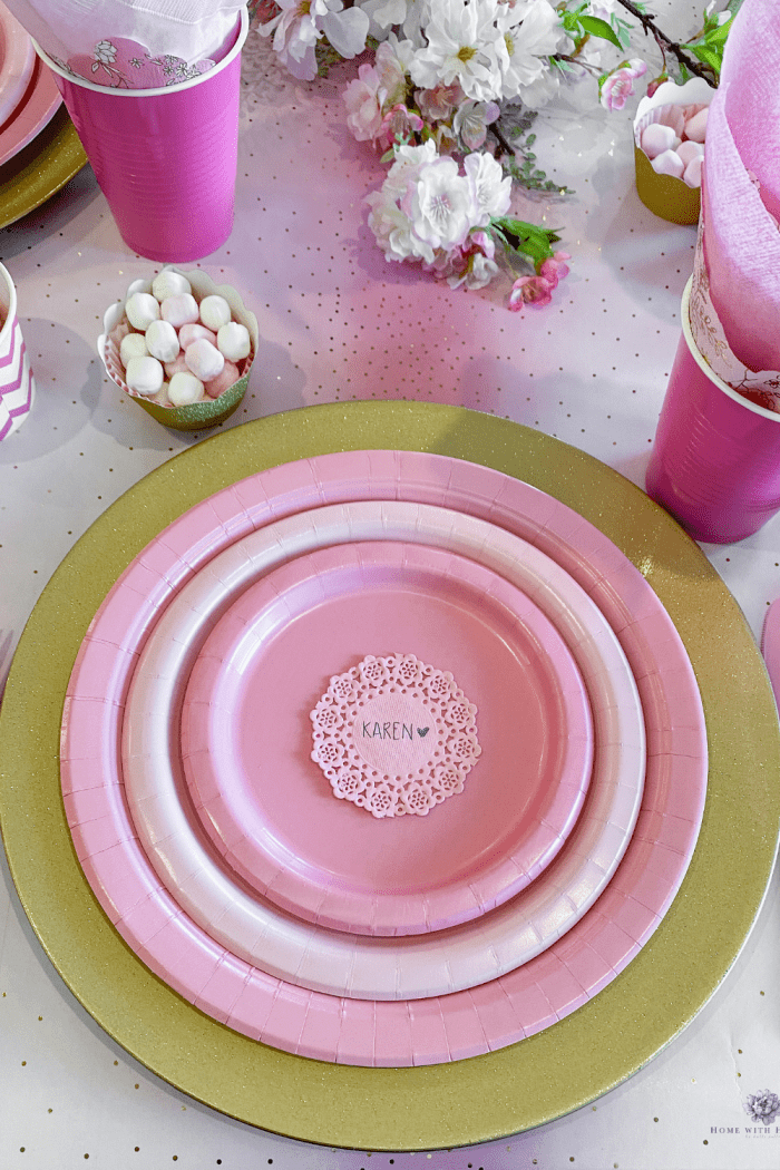 Creating a Charming Pink Paper Plate Tablescape