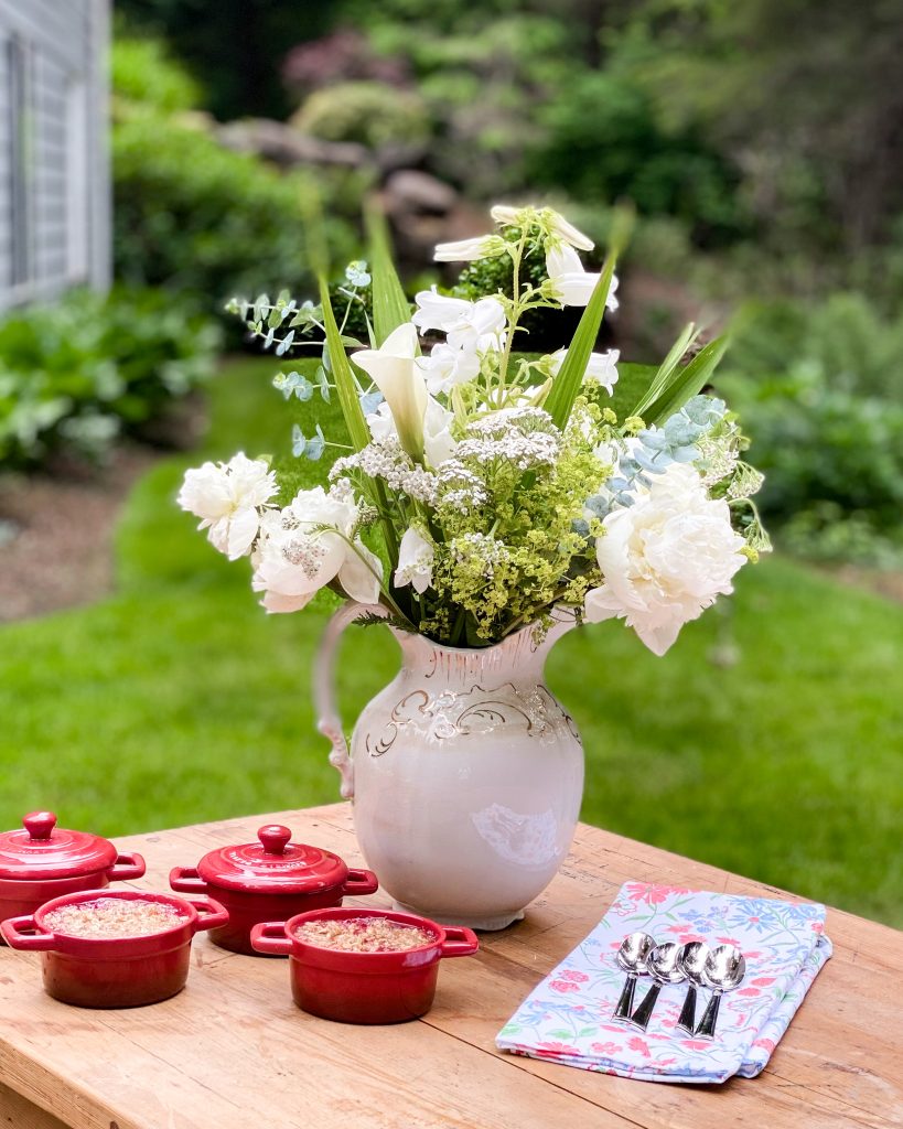 Looking for a delicious crumble dessert? Savor the sweetness of summer with this homemade cherry crisp recipe.