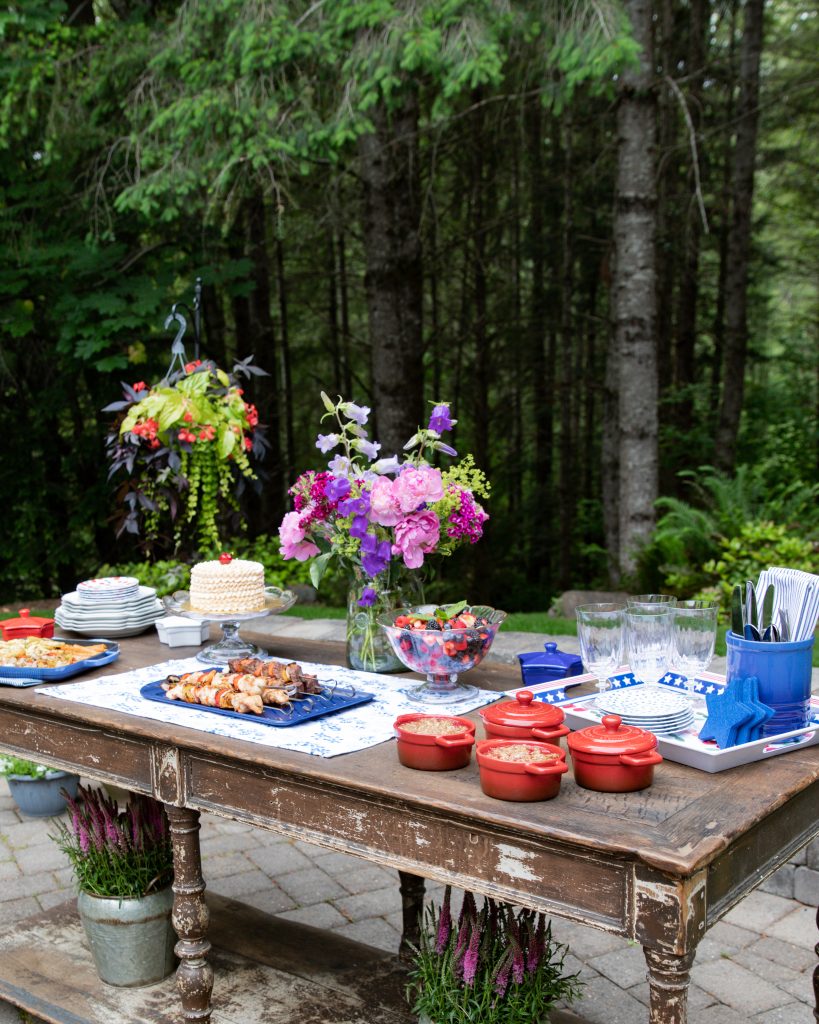 Looking for a delicious crumble dessert? Savor the sweetness of summer with this homemade cherry crisp recipe.