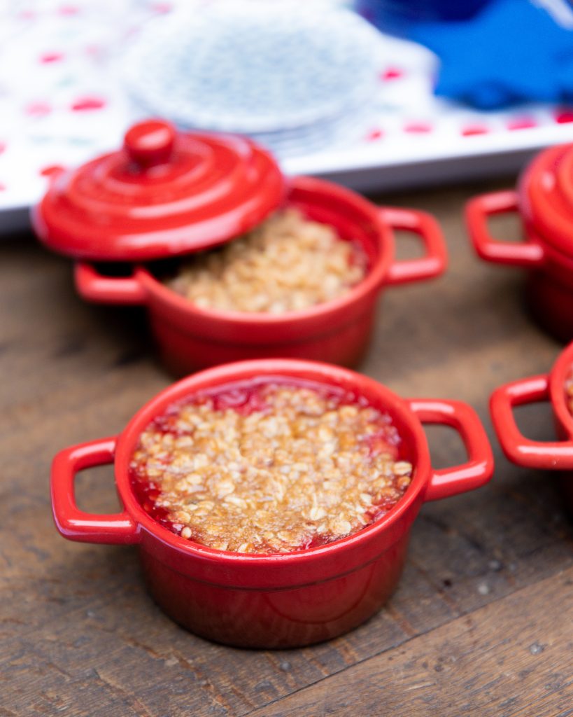 Looking for a delicious crumble dessert? Savor the sweetness of summer with this homemade cherry crisp recipe.