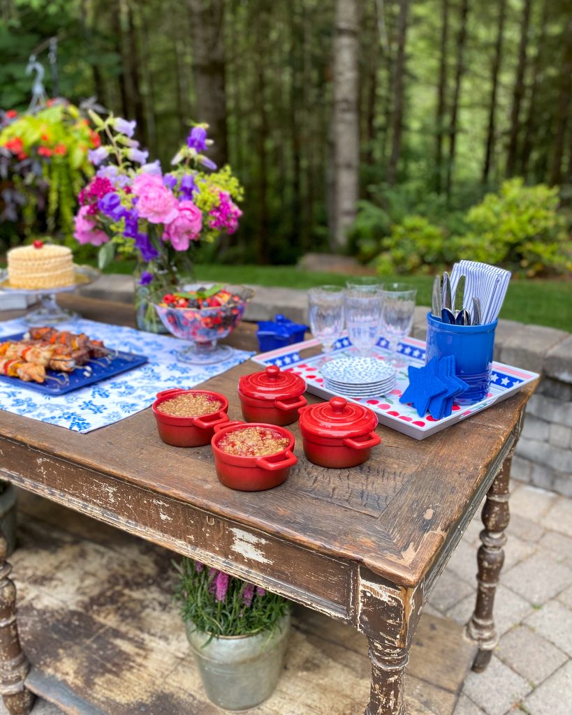 Looking for a delicious crumble dessert? Savor the sweetness of summer with this homemade cherry crisp recipe.