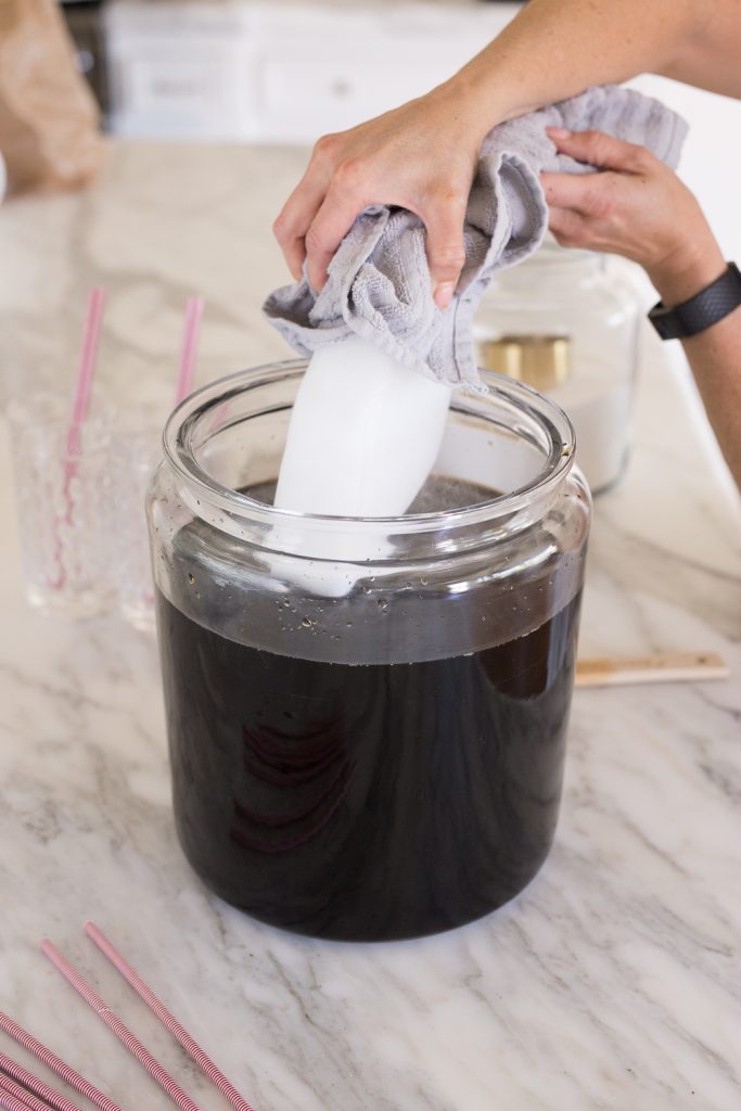 adding dry ice to root beer