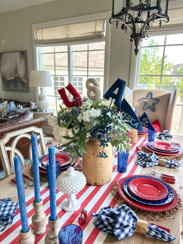 Fourth of July Table setting