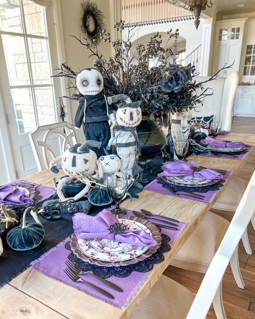 halloween tablescape