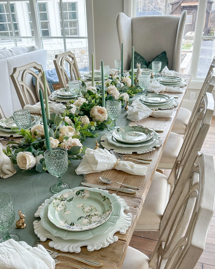 Van Gogh themed table setting